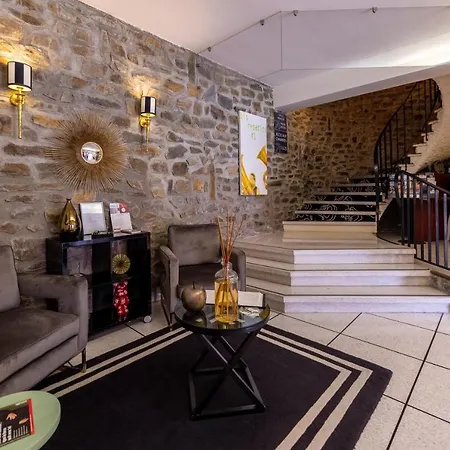 & Le Madeloc - Centre 4*