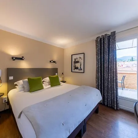 & Le Madeloc - Centre 4*