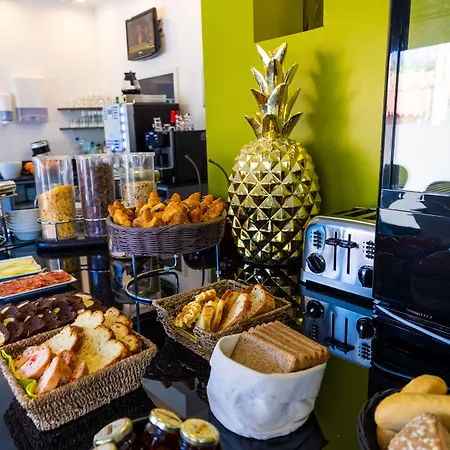 Hotel & Le Madeloc - Centre 4*