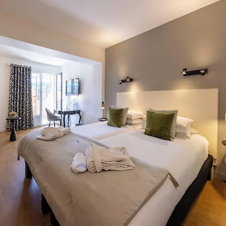 & Le Madeloc - Centre 4*