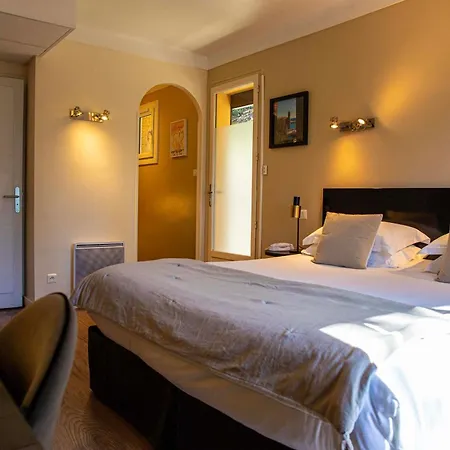 & Le Madeloc - Centre 4*