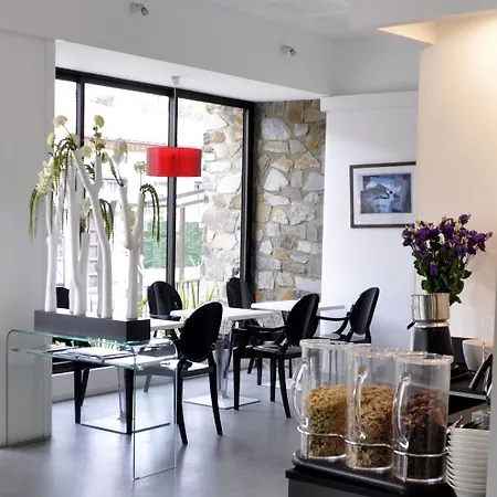 Le Madeloc & Hotel 4*